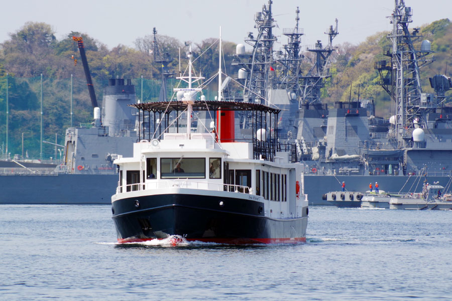 YOKOSUKA軍港めぐり(株式会社トライアングル)